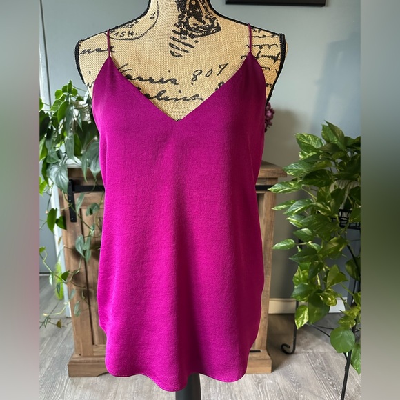 Express Tops - Express magenta blouse/tank top.